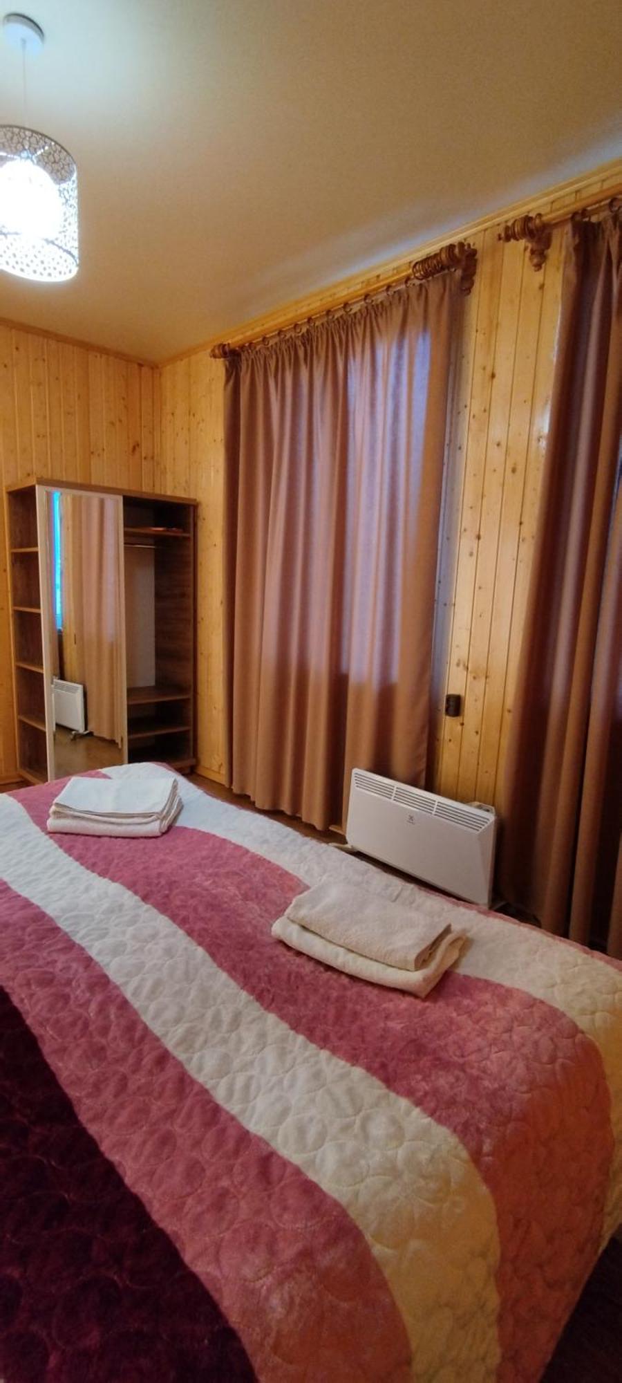 Dimis Ferdobiホステル 部屋 写真